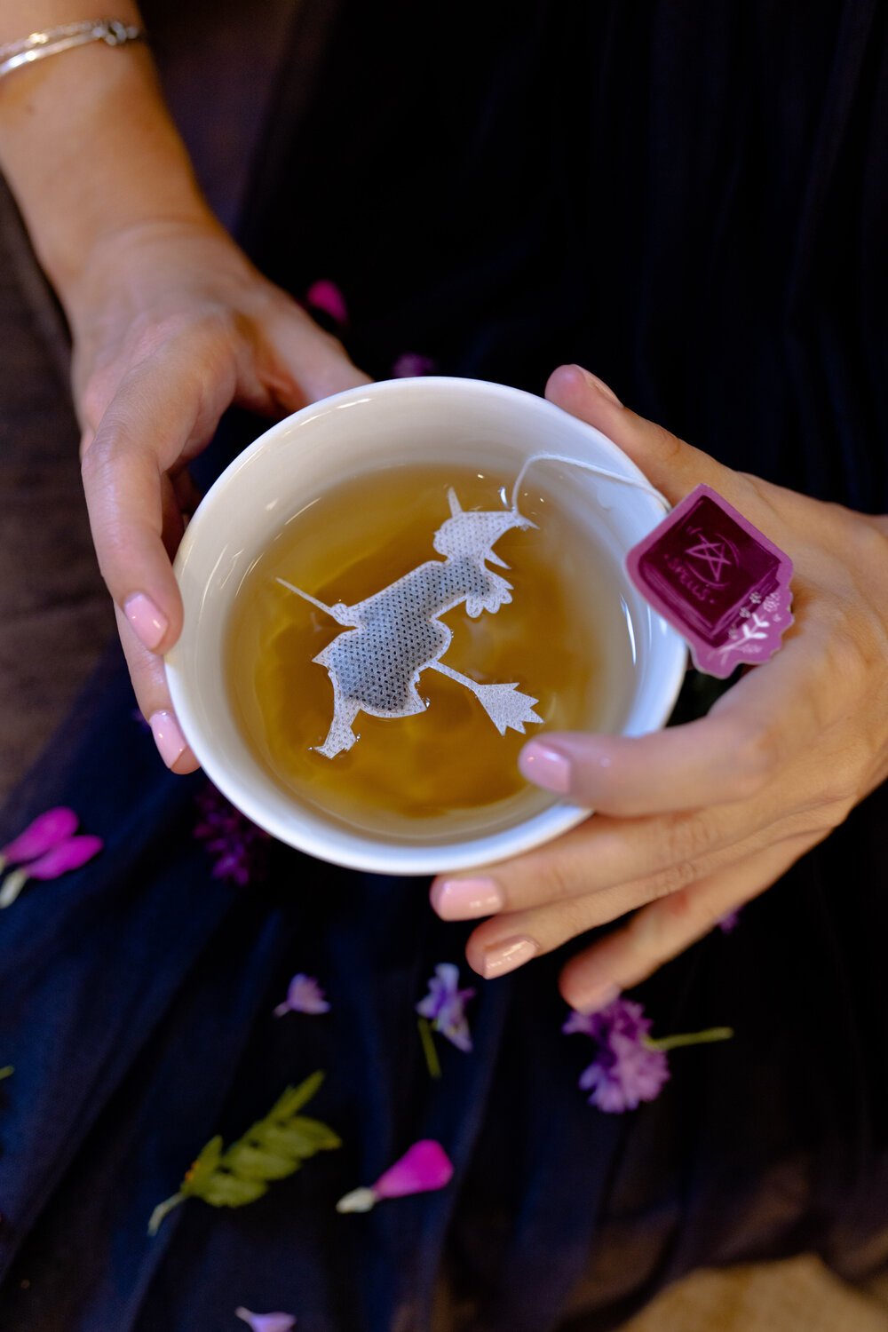 happy sisyphe boutique lyon salon de thé café pumpkin chai chaï vert jasmin praline tea heritage sorcière sachet made in france lyonnaise marque mignon